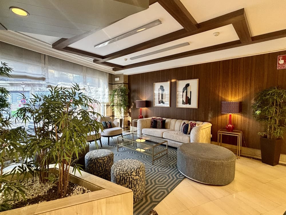 Hotel Derby Sevilla 3