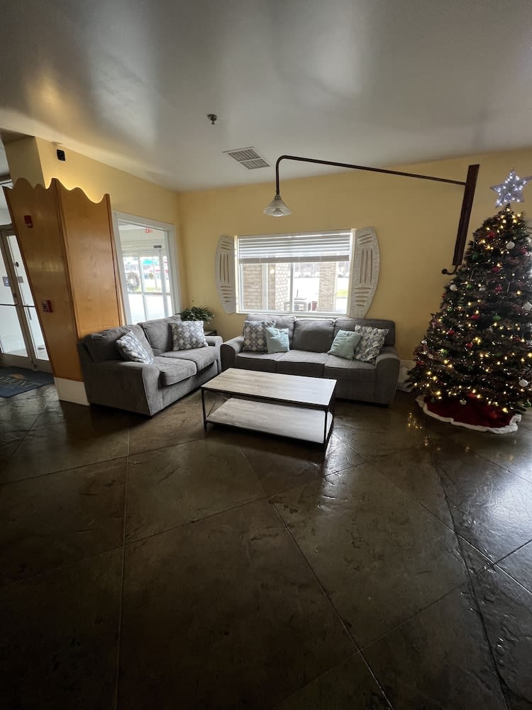 Baymont by Wyndham Lawrenceburg 4