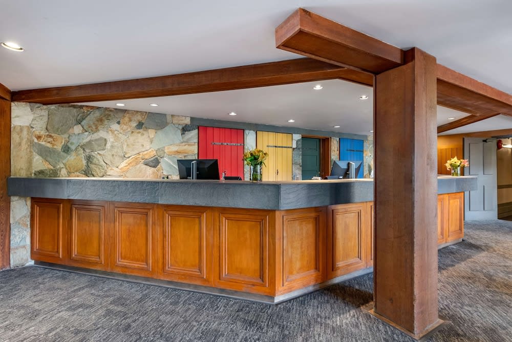 Hilton Grand Vacations Club Whistler 3