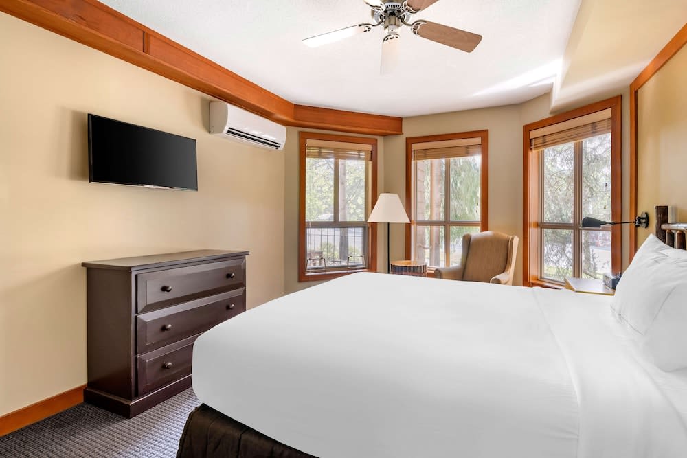 Hilton Grand Vacations Club Whistler 4