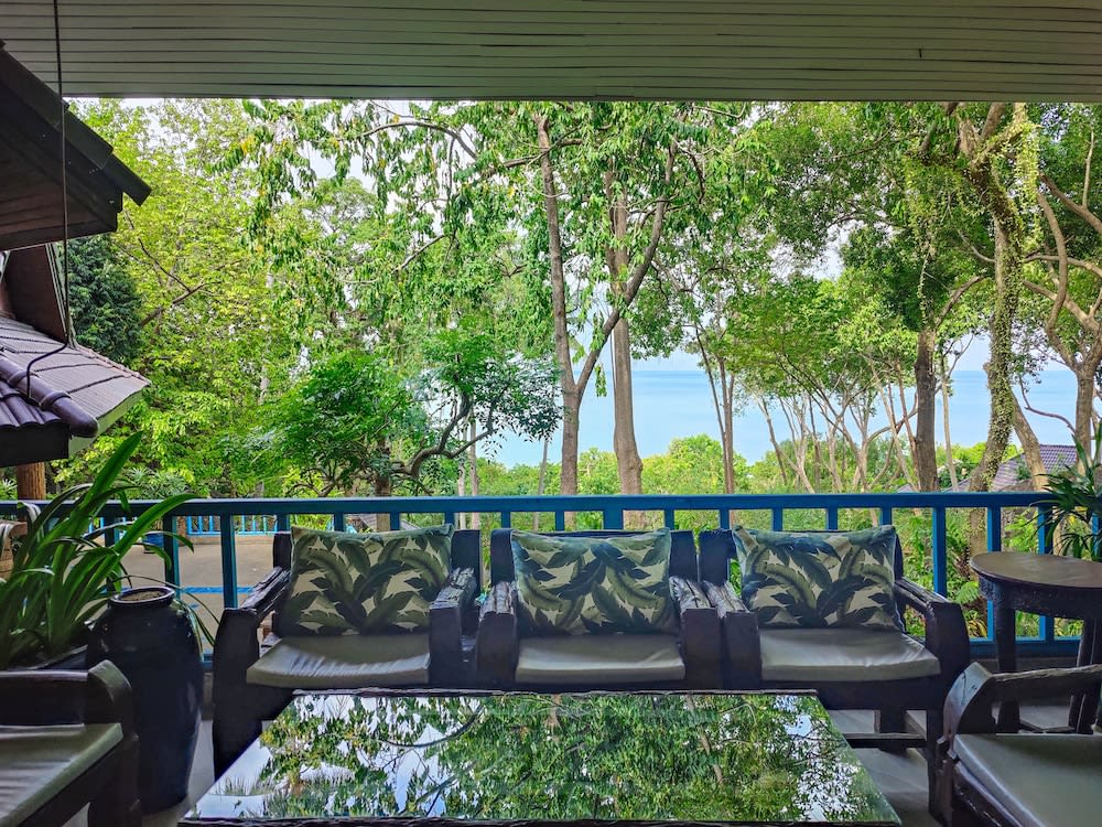 Baan Hin Sai Resort & Spa 3