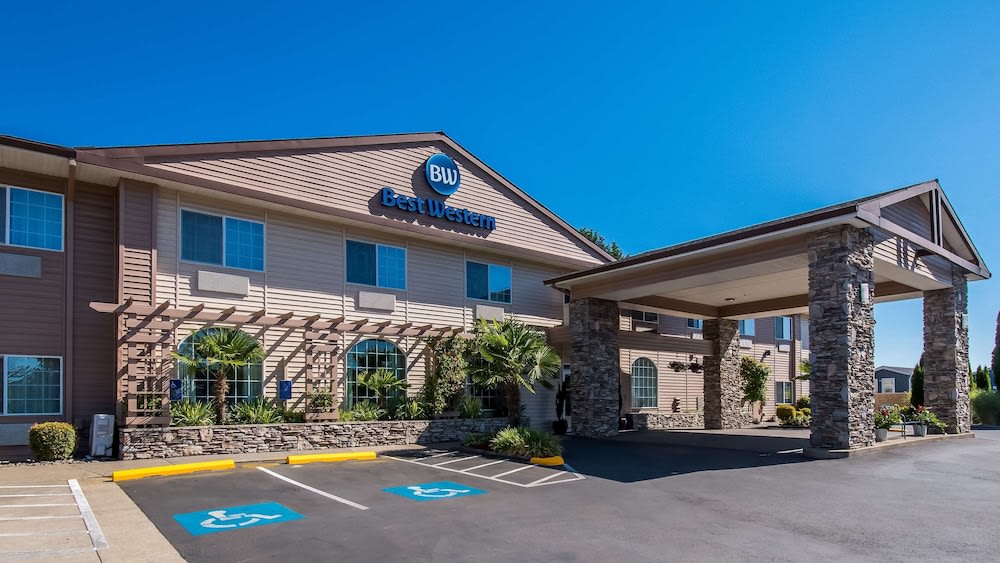 Best Western University Inn and Suites 1