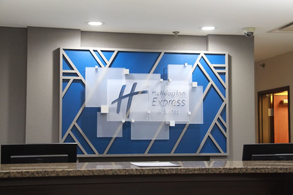 Holiday Inn Express & Suites WYTHEVILLE by IHG 2