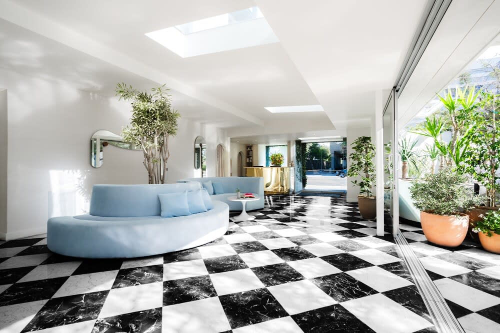 Short Stories Hotel 2