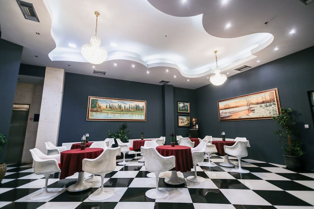 Hotel Kocibelli POOL & SPA 2