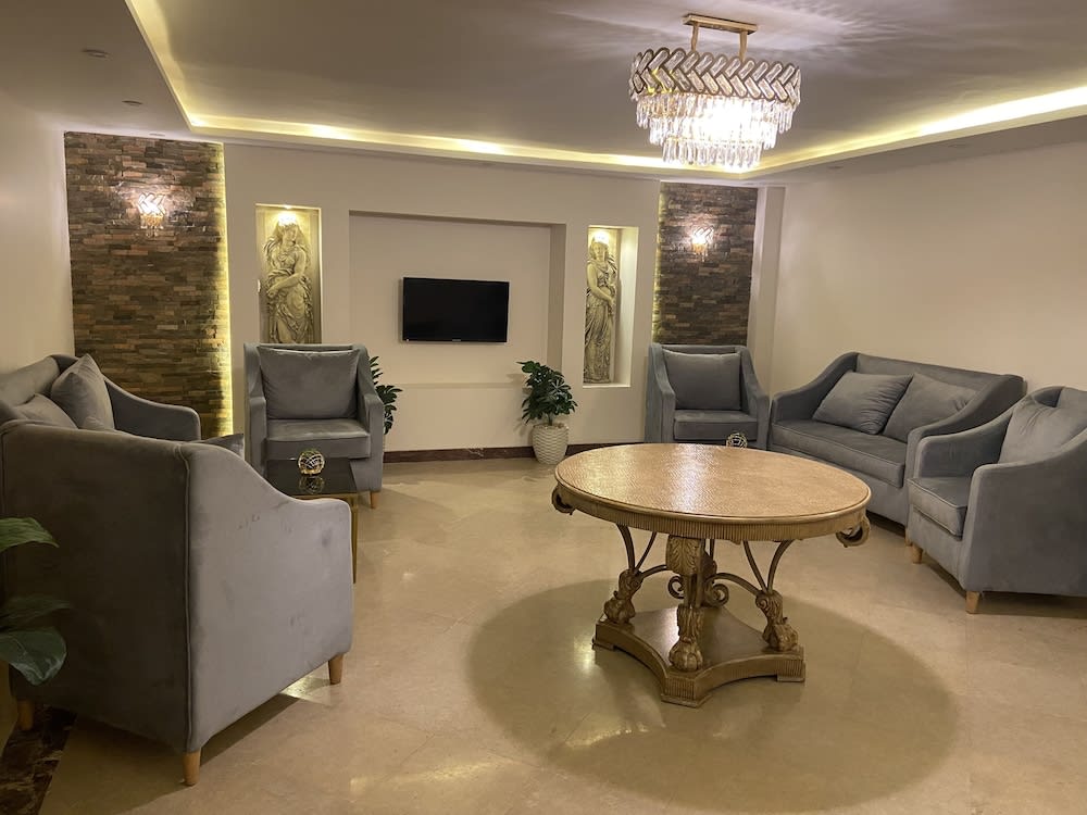 Tuya Pyramids View Hotel, Giza Best deals