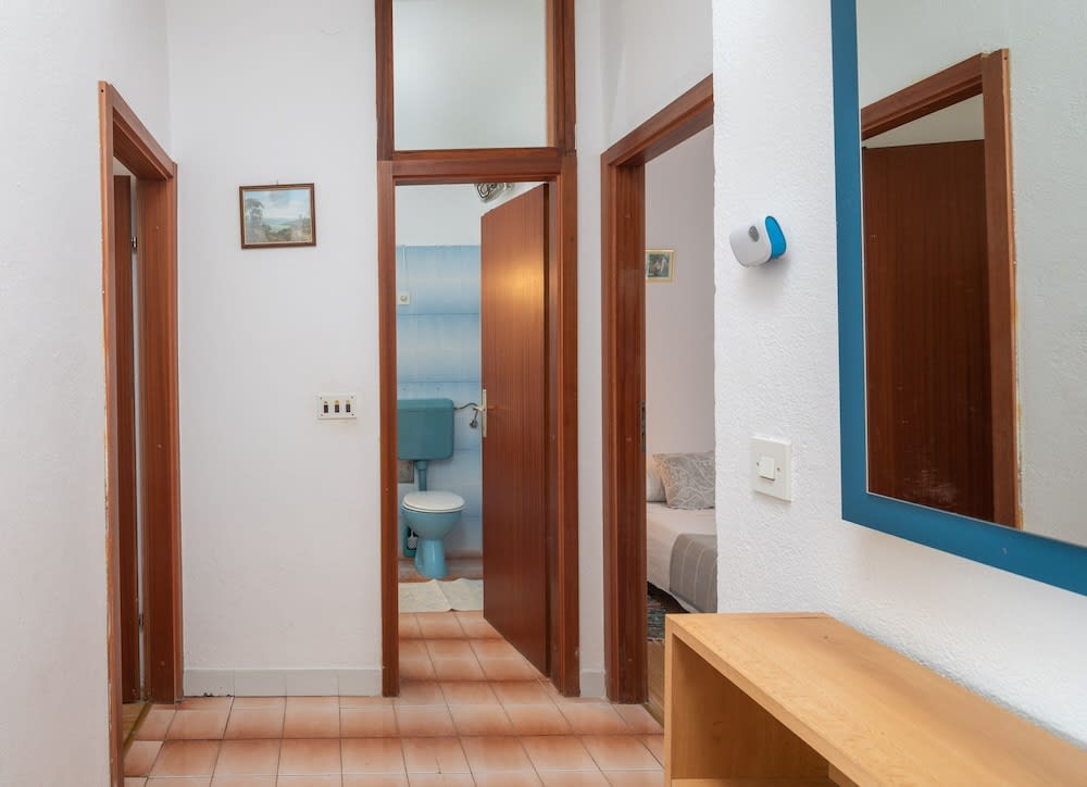 Apartments near beach Babic 2