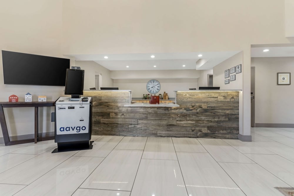 Country Inn & Suites by Radisson, Vallejo Napa Valley, CA 2