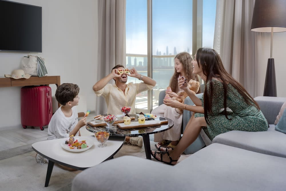 Vignette Collection TH8 PALM DUBAI BEACH RESORT by IHG 5