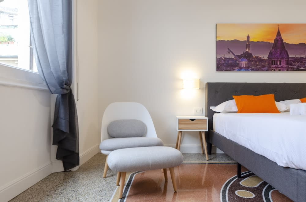 JOIVY Elegant 1-bedroom flat near Spianata Castelletto 2