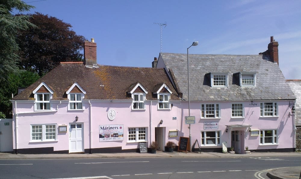 The Mariners Hotel 1