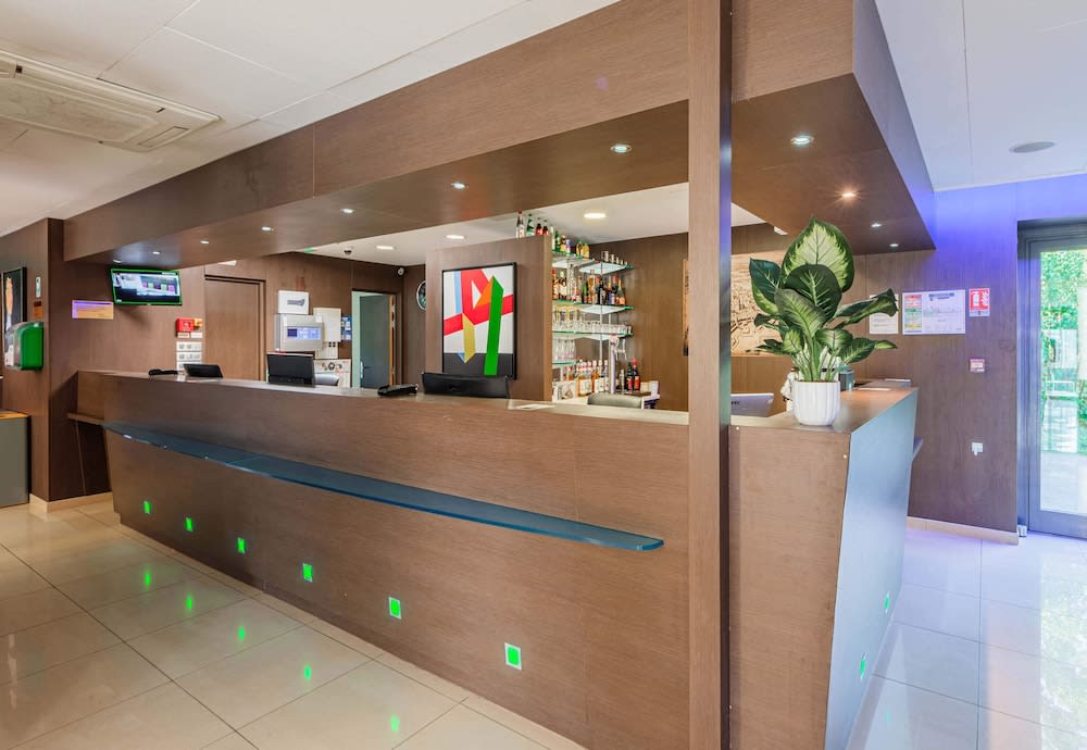 B&B HOTEL Colmar Liberté 4 étoiles 2