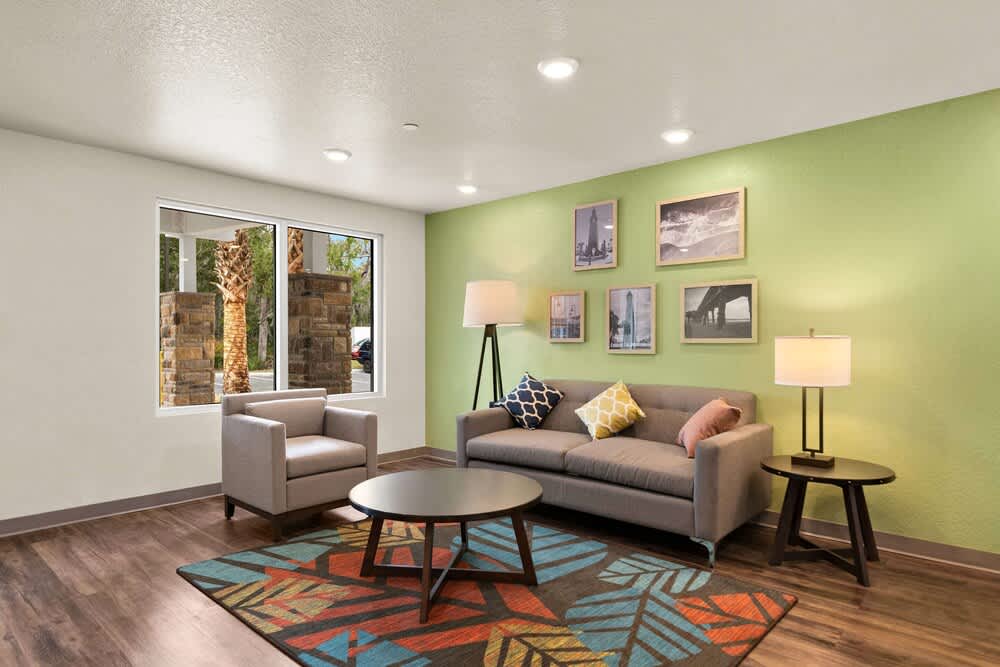 WoodSpring Suites Port Orange - Daytona Beach 2