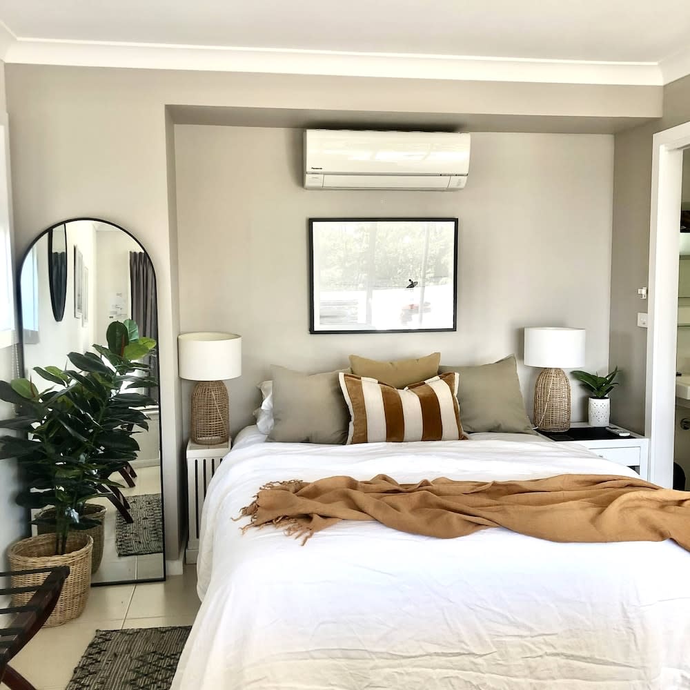 Shutters by the Sea-Ocean View Retreat-Waterfront-Private 1