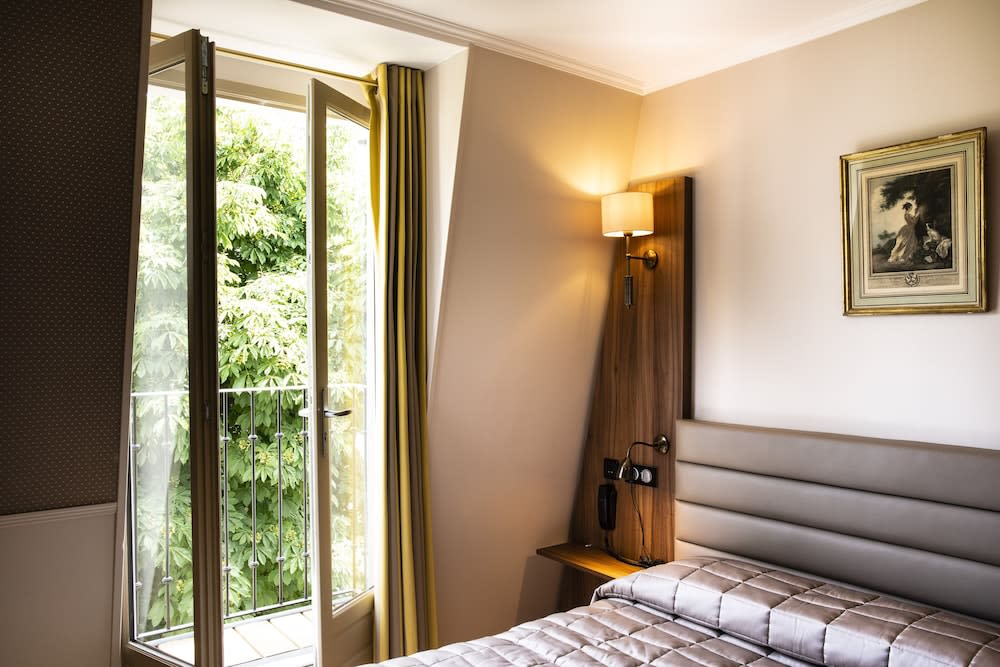 Hôtel de la Tour Eiffel 1