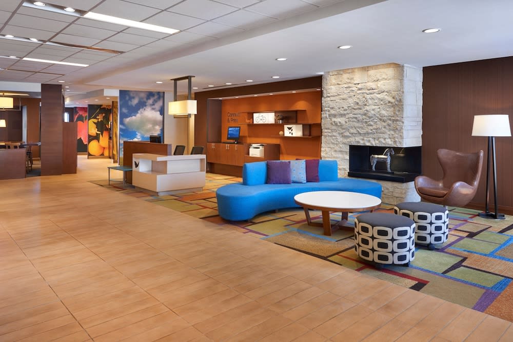 Fairfield Inn & Suites by Marriott Barrie 2