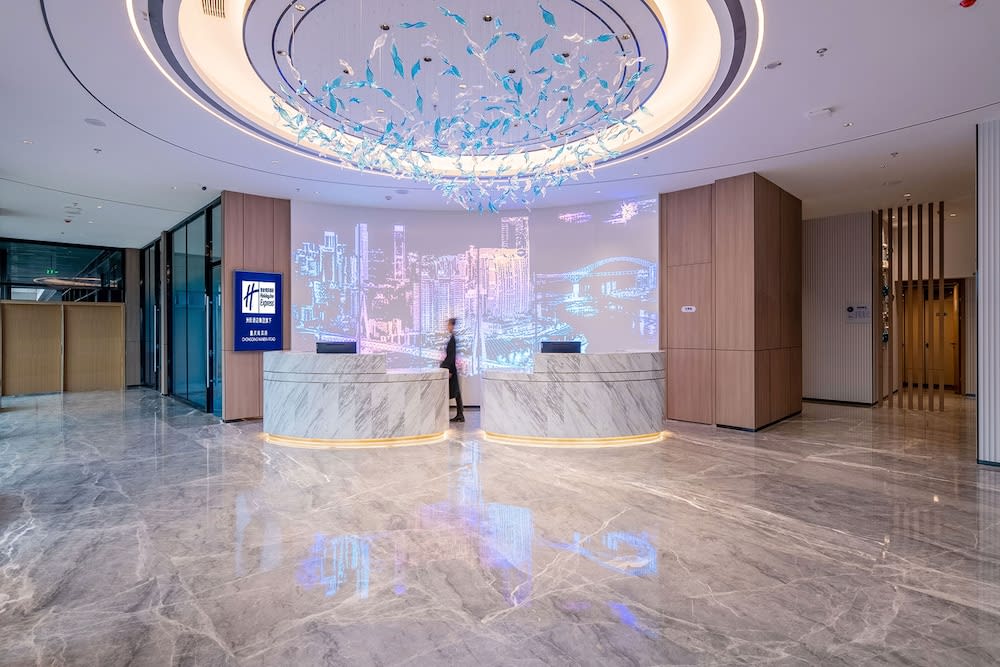 Holiday Inn Express Chongqing Nanbin Road by IHG 3