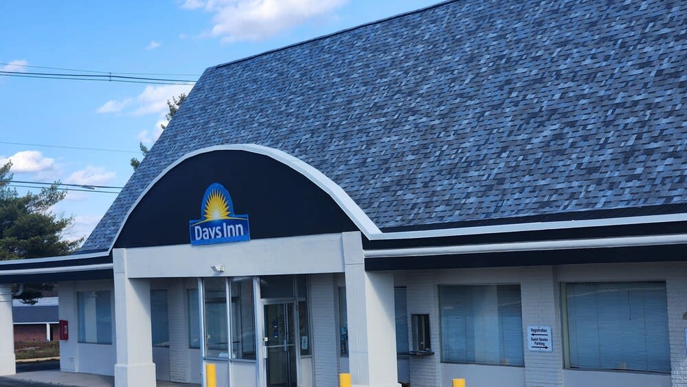 Days Inn by Wyndham Frankfort 1