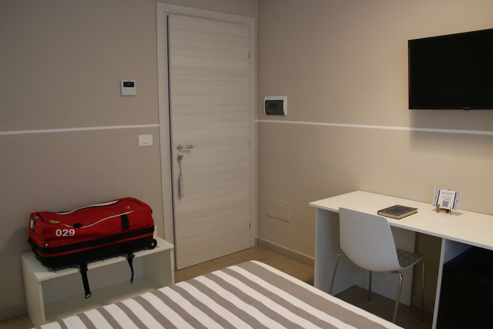 Room-narciso - Stanza Matrimoniale - B&b 2