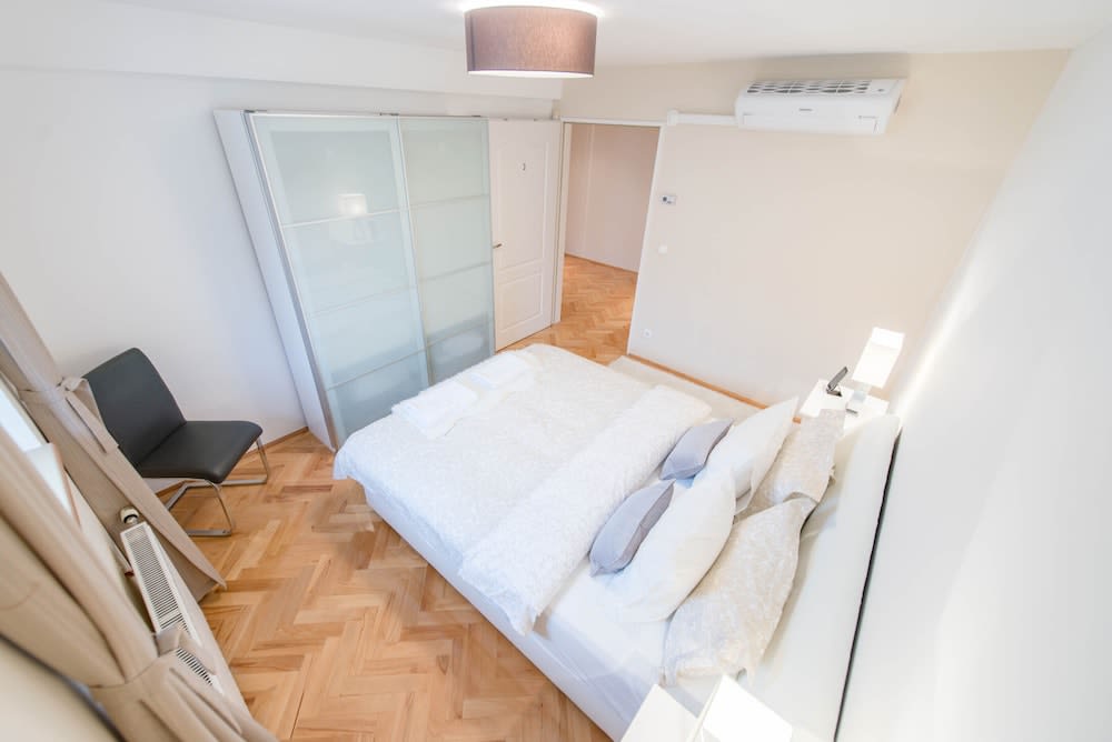 Venus Apartments - Renate 2