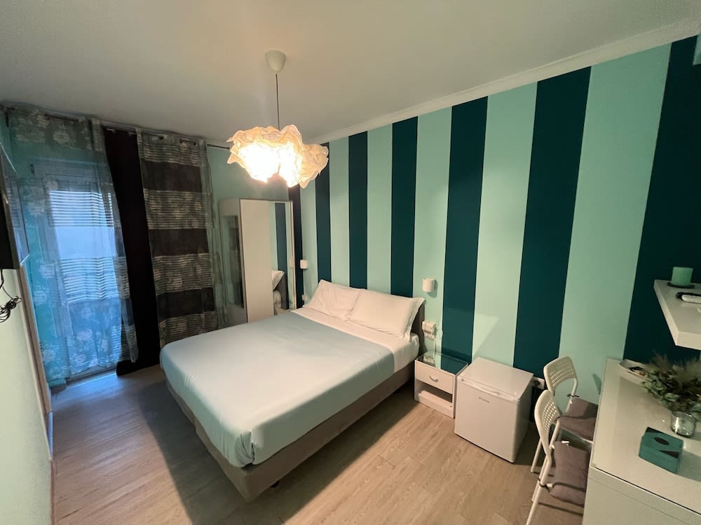 F.Rooms Napoli 2