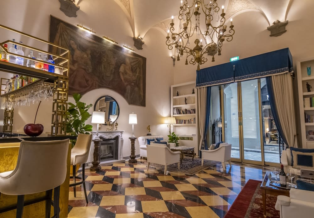 Golden Tower Hotel & Spa 3