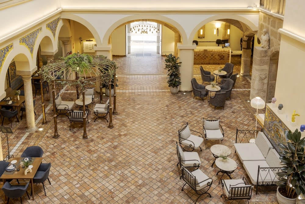 Hotel Ilunion Mérida Palace 5