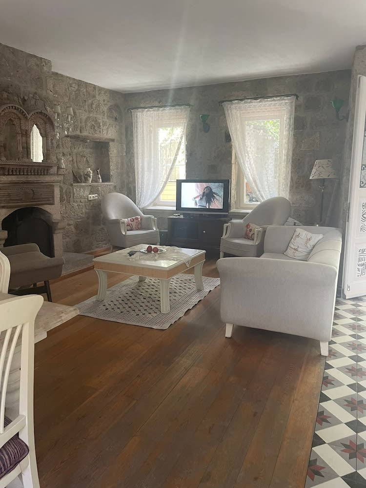 Kallista Alaçatı 2