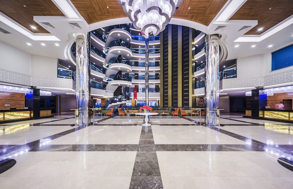 Lonicera Resort & Spa Hotel - Ultra All Inclusive, Alanya | Best deals |  lastminute.com