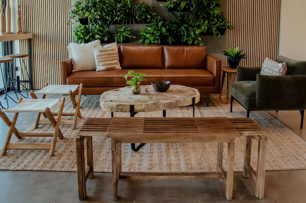 Brut Hotel 1