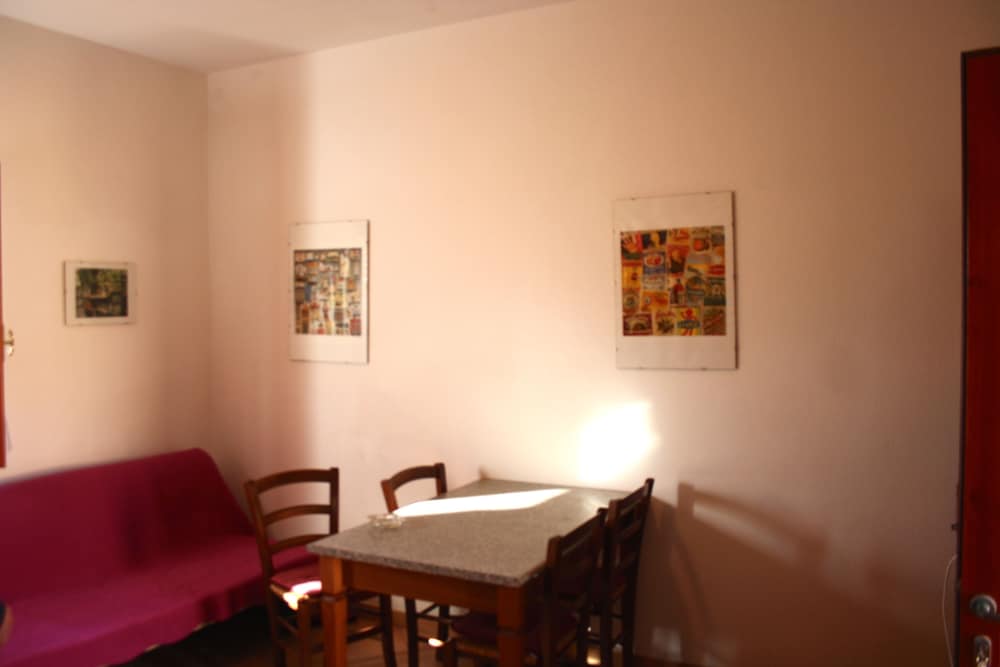 A.I.R. Isola Rossa Borgo di Mare 2