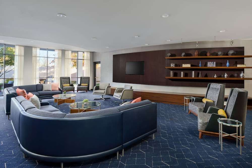 Courtyard by Marriott Philadelphia Montgomeryville 2