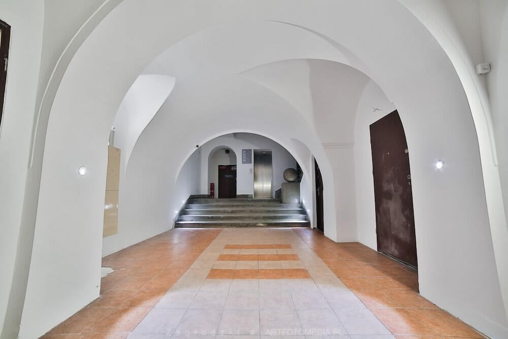 Saint Thomas Corner - by Upstairs 2