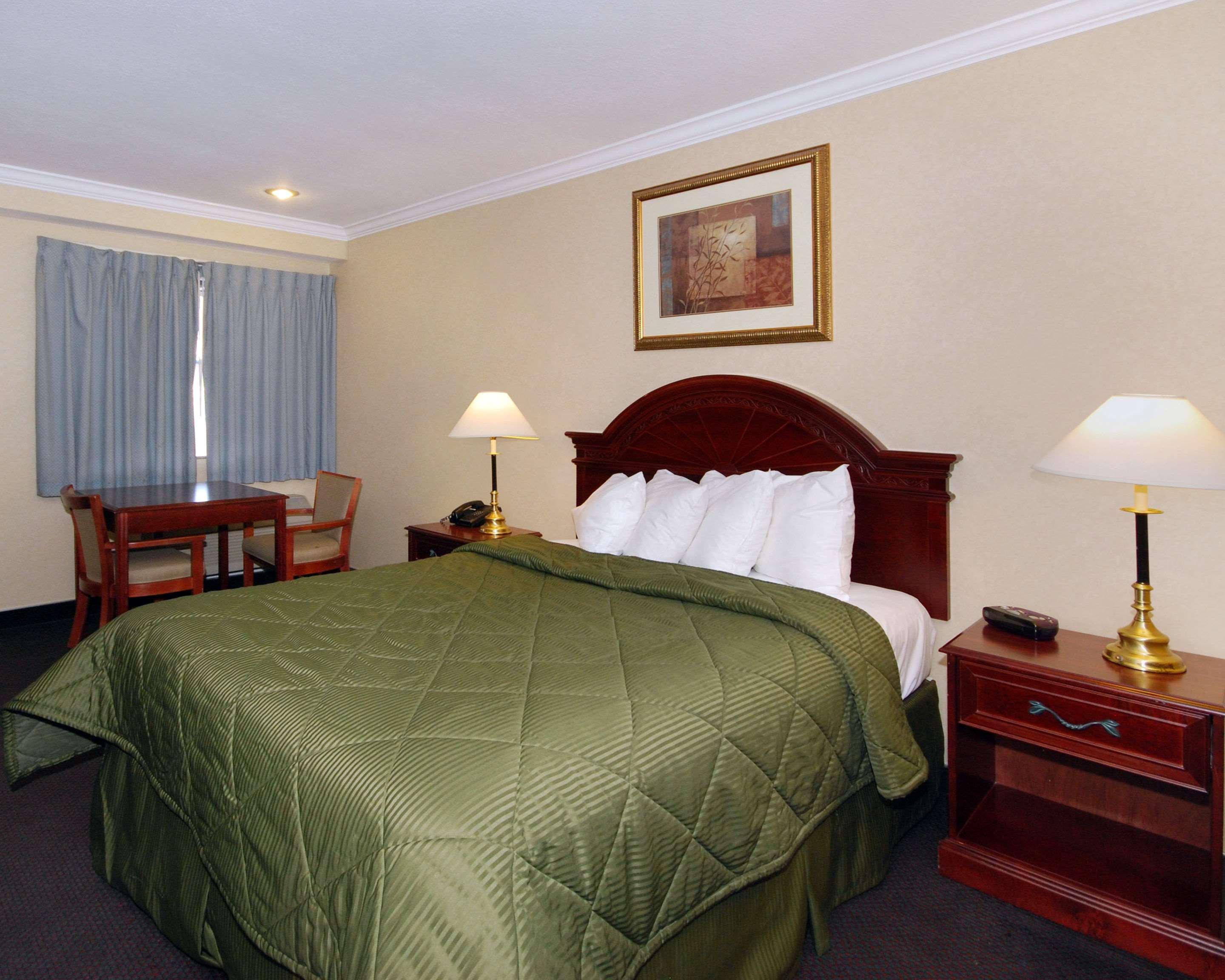 Quality Inn Near City of Hope 2