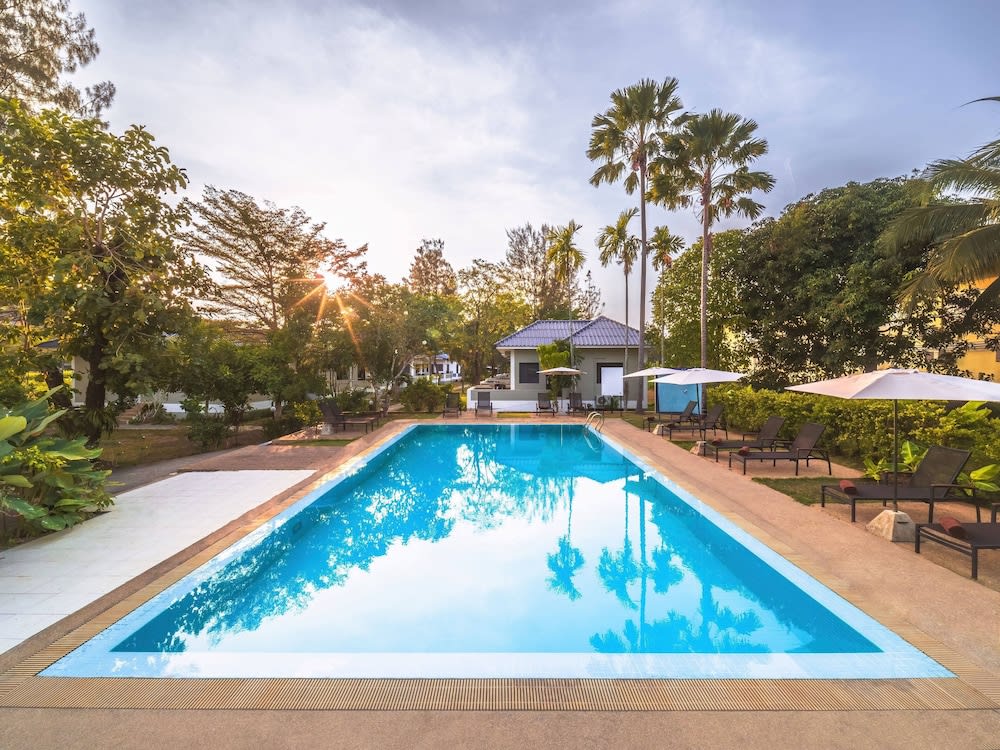 Isara Nai Yang Resort 1