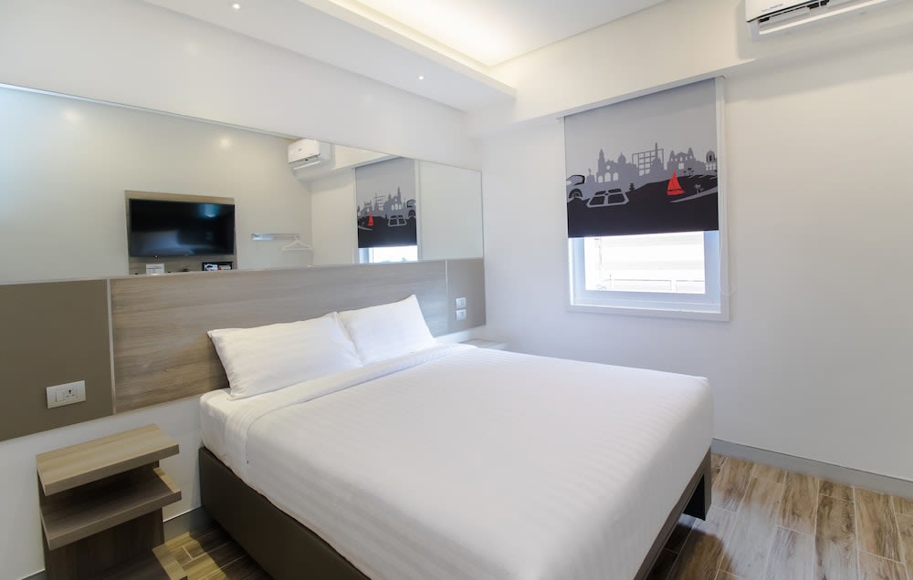 Red Planet Manila Bay 1