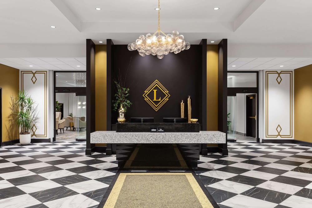 Legacy Hotel, Trademark Collection by Wyndham 2