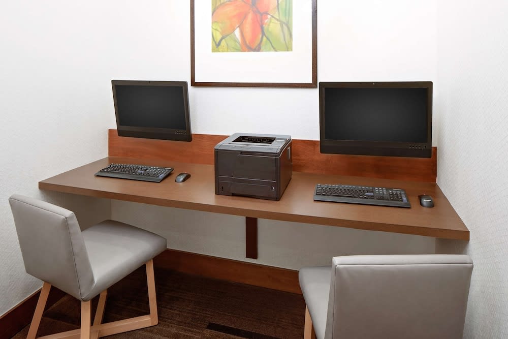 Hyatt Place Ontario/Rancho Cucamonga 5