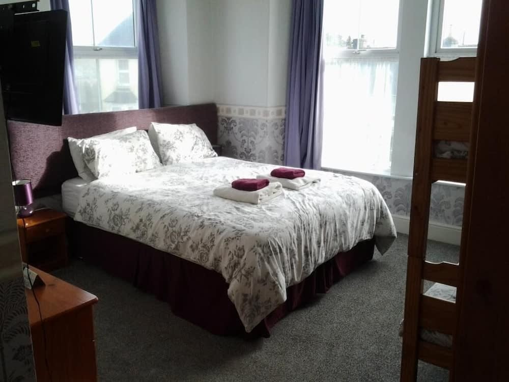 Mount View Hotel B&B 2