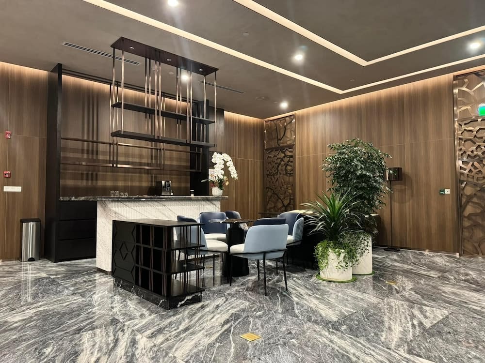 Lumiere Riverside Luxury Apartment 1
