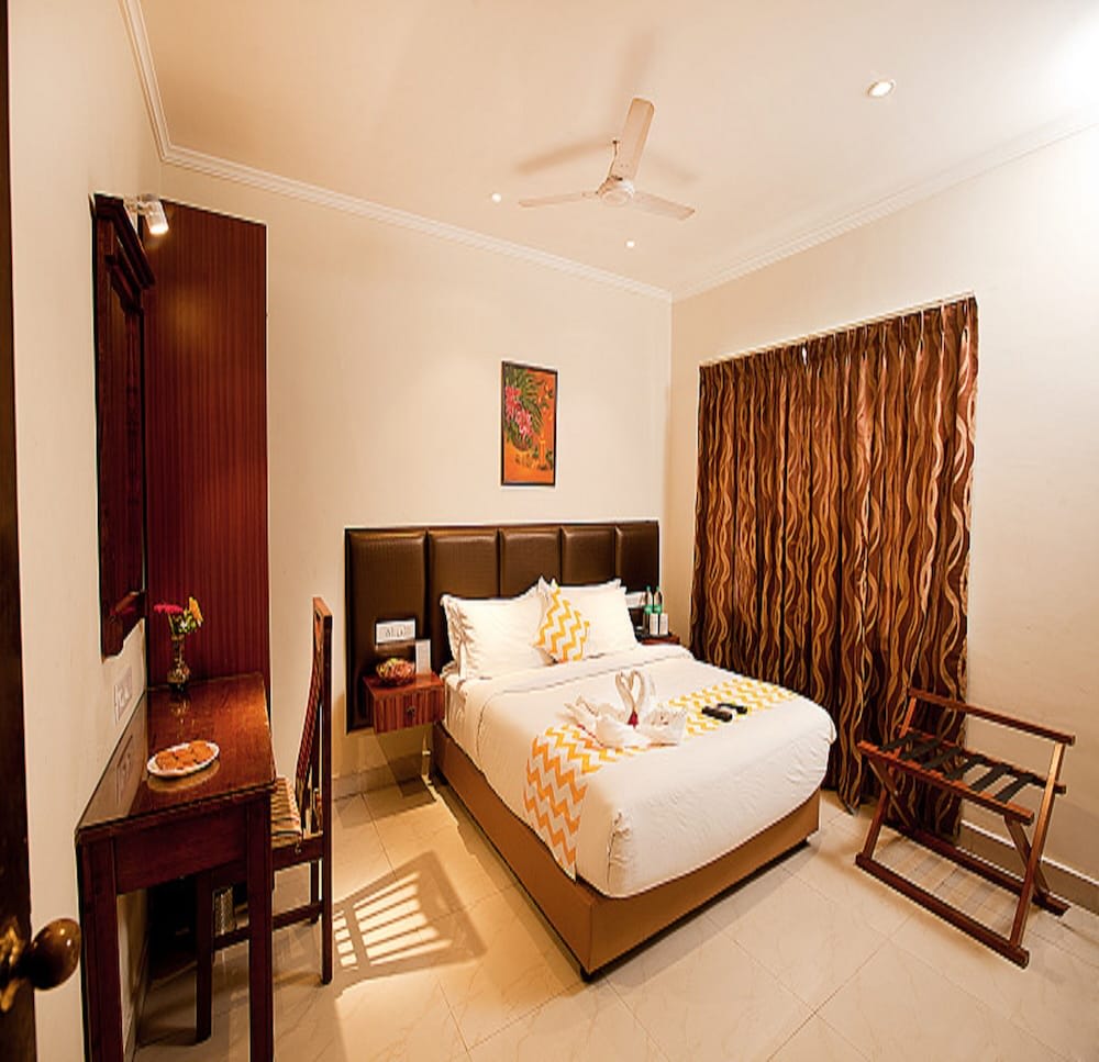 Fabhotel Blossoms Service Apartment - T Nagar 4