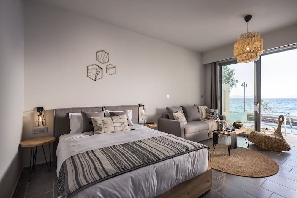 Mare suites. Mare suites