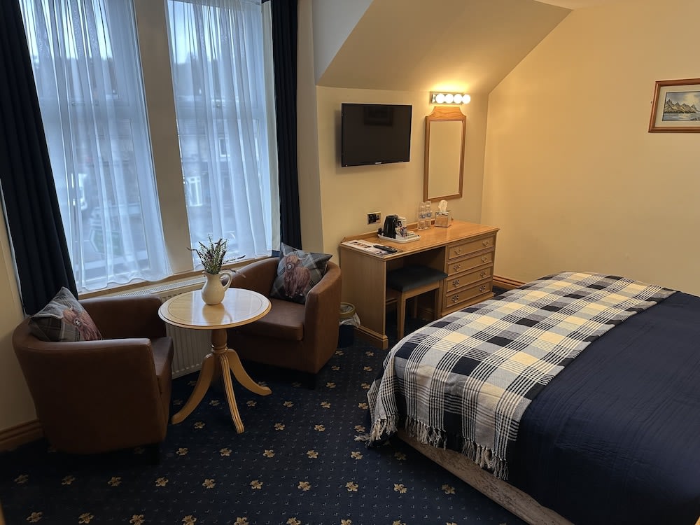 The Glen Hotel Newtonmore - Rooms, bar & restaurant 2
