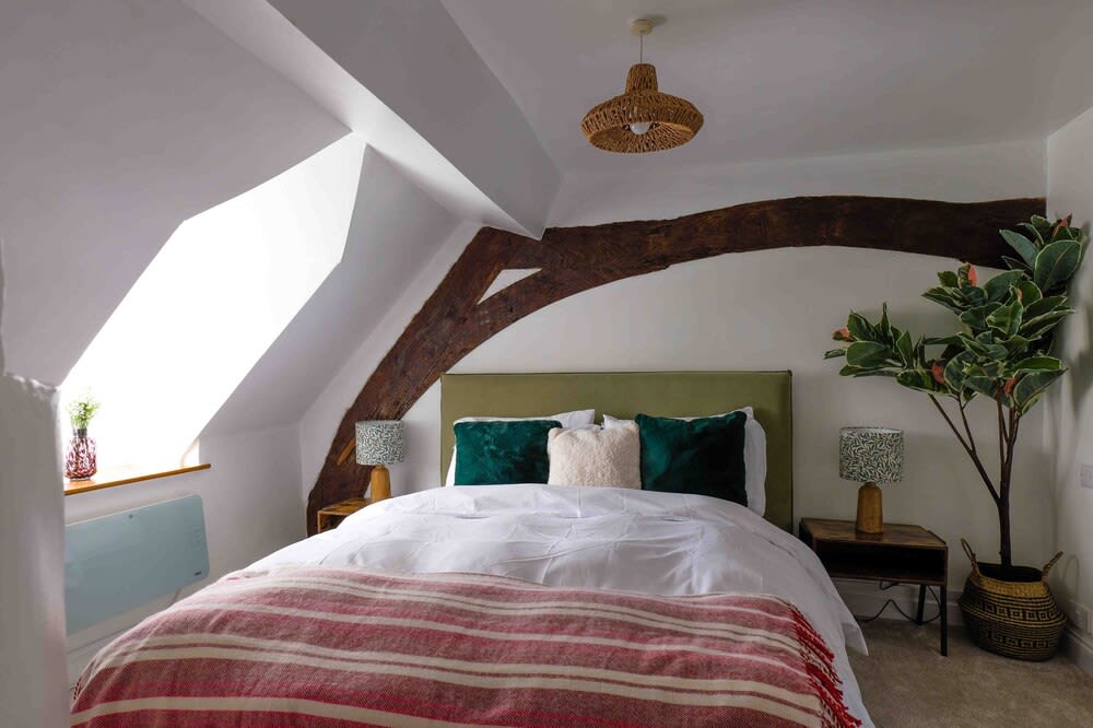 Cotswolds Cozy Cottage Retreat - pet friendly 2