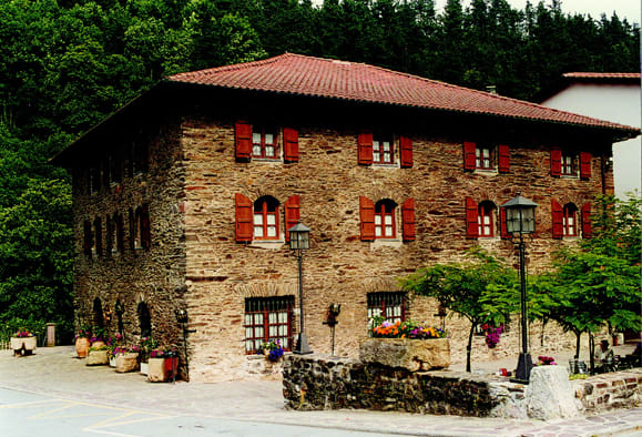 Hotel Venta de Etxalar 1