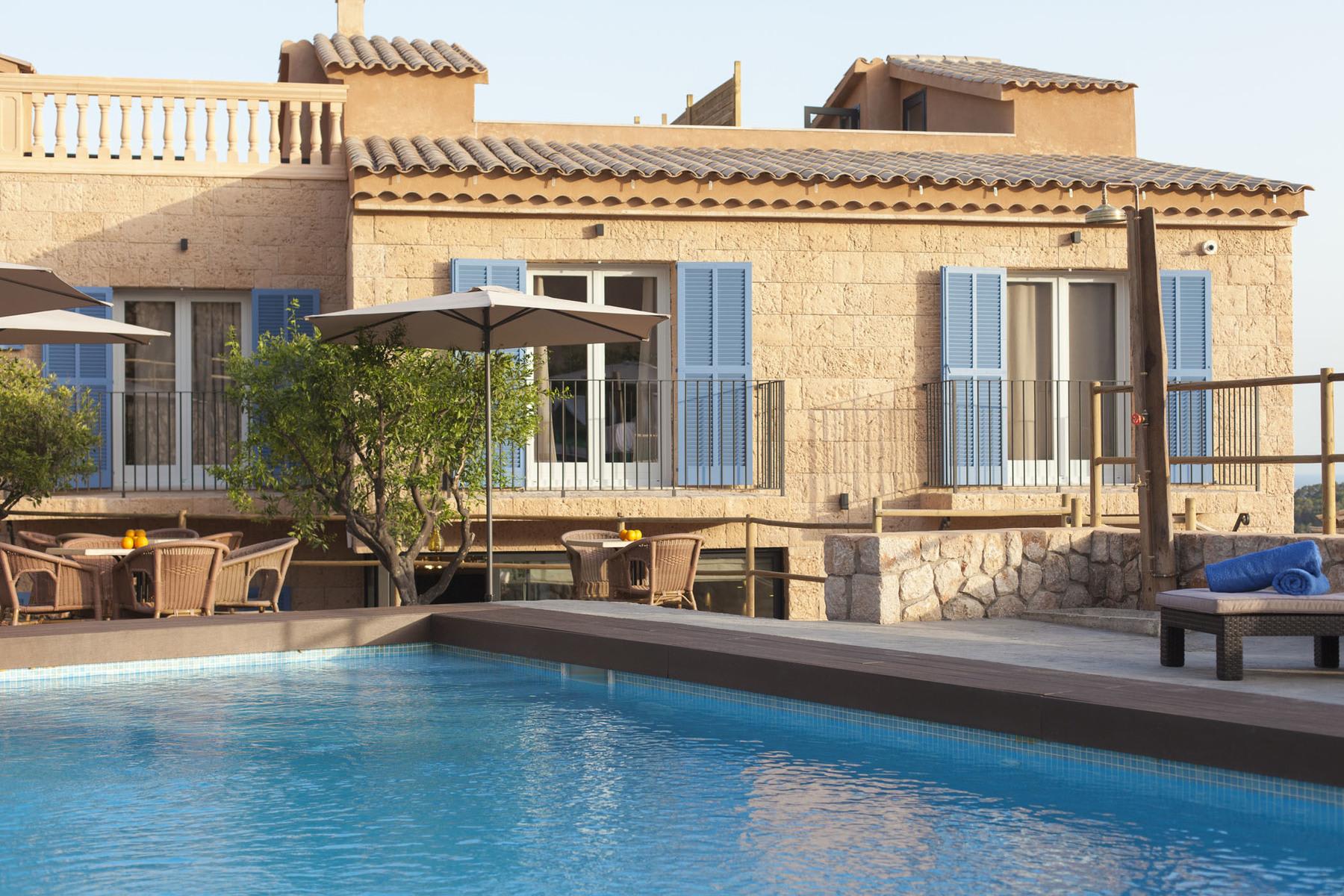 Es Corte Vell - Adults Only 1