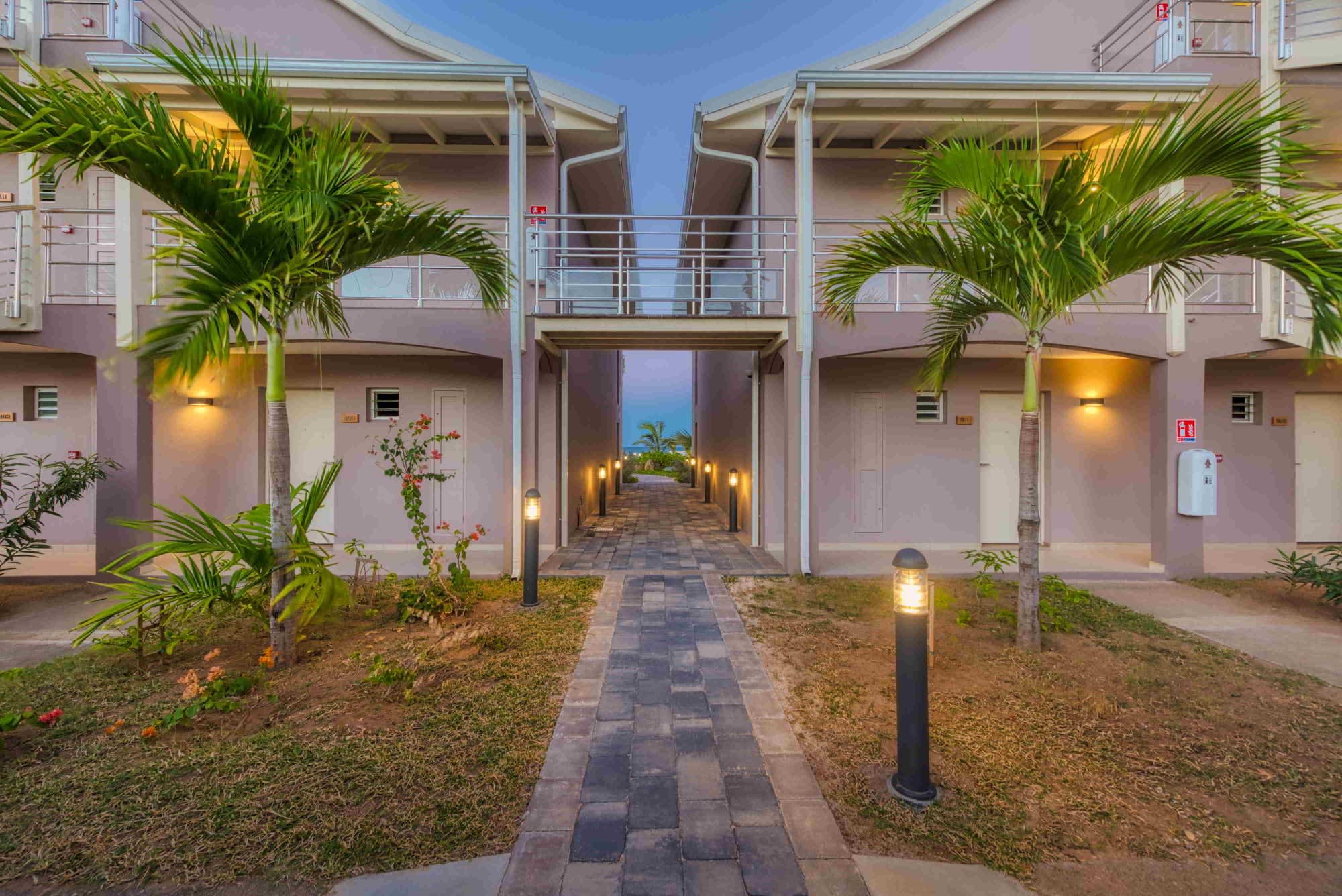 Orient Beach Hotel 1