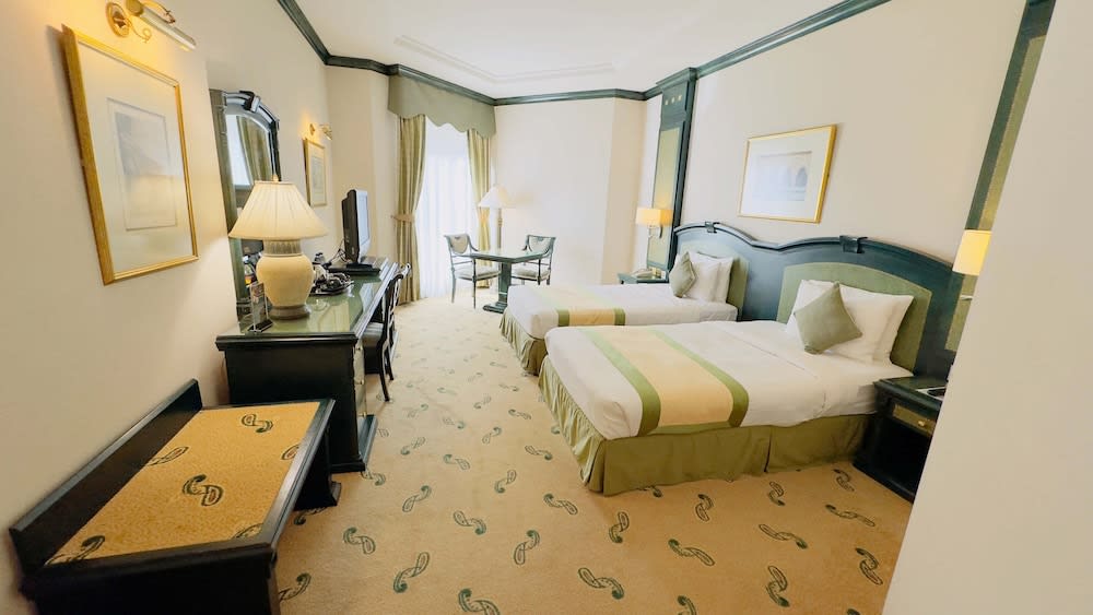 Knight Castle Hotel - Formerly known as Carlton Palace Hotel 4