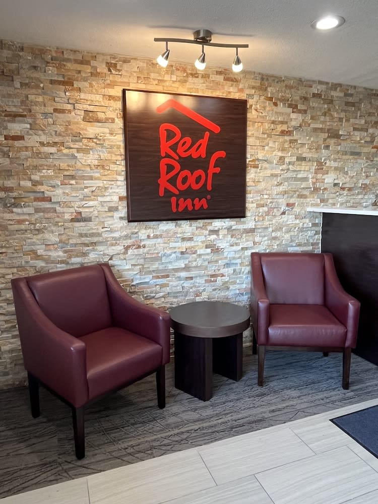 Red Roof Inn Haltom City 2