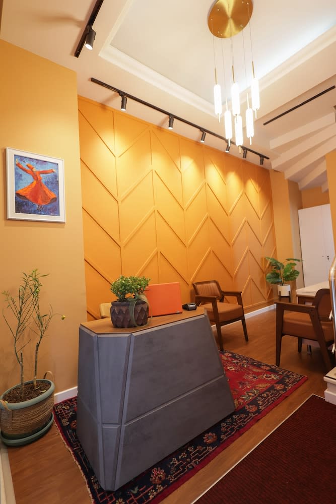 CLK Suites Hotel 2
